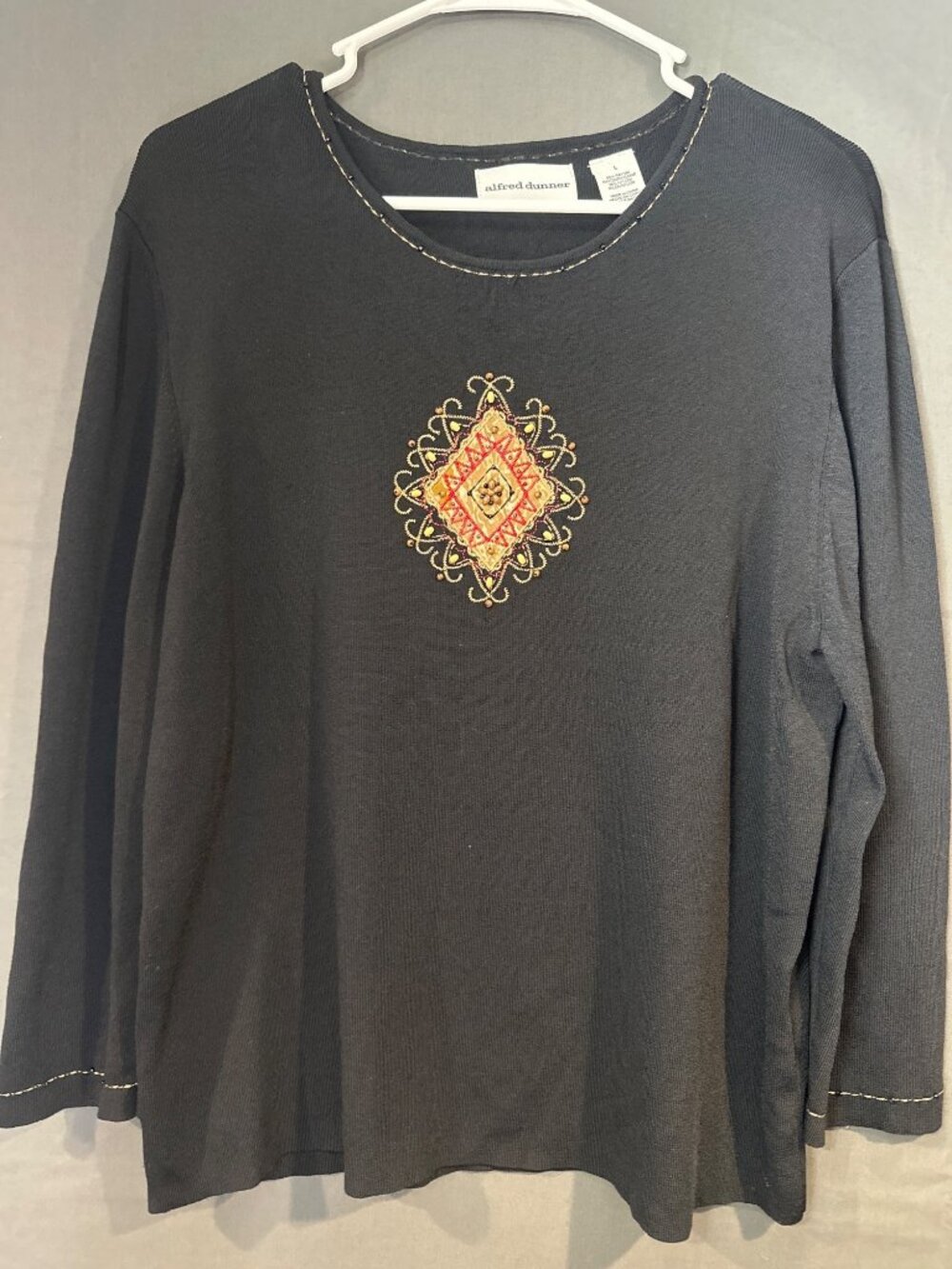 Women L Alfred Dunner Black Embroidered Medallion Top Southwestern Boho Artwear